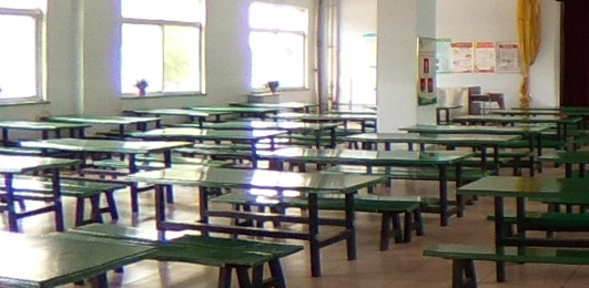 承德腾飞中等专业学校食堂